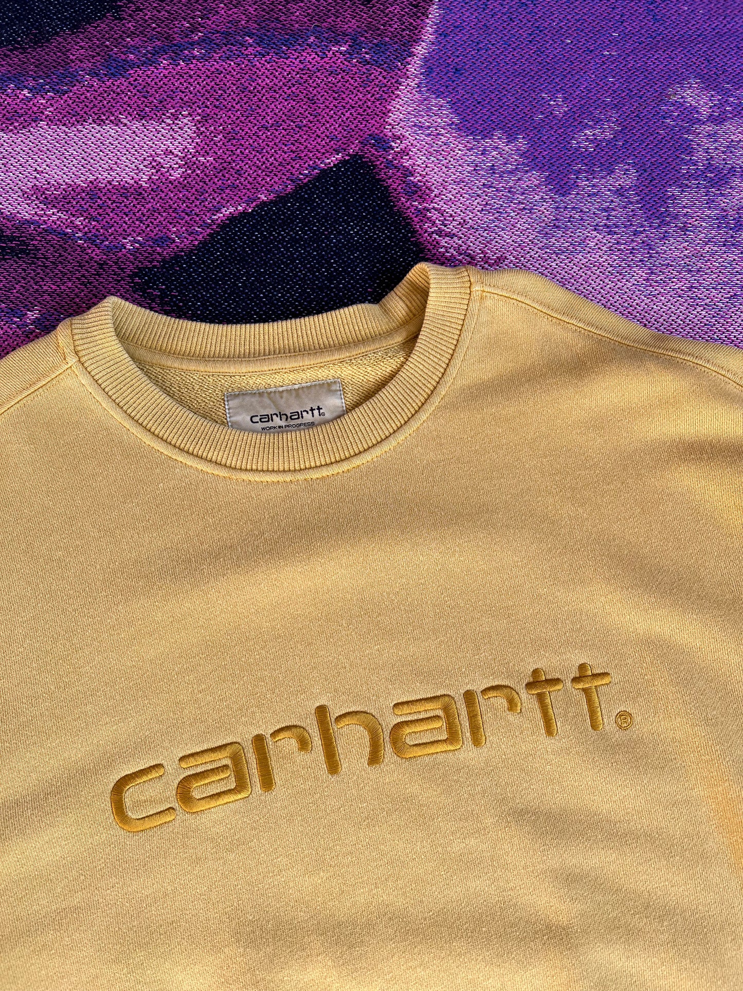 Carhartt Script Logo Big Crewneck Brown