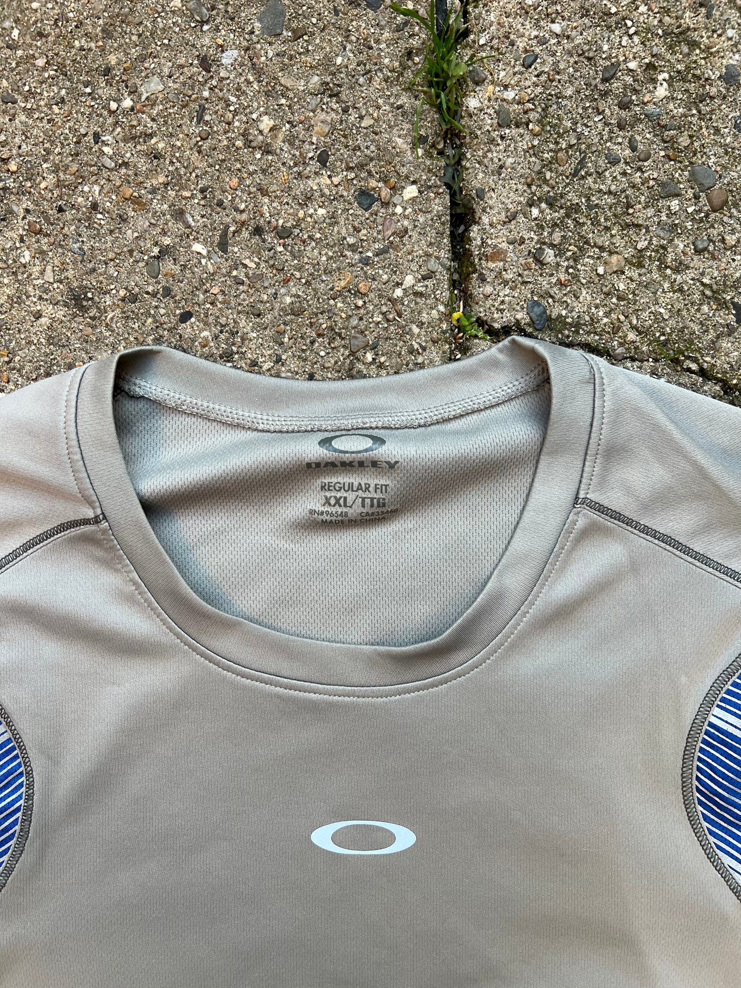 Oakley Longsleeve
