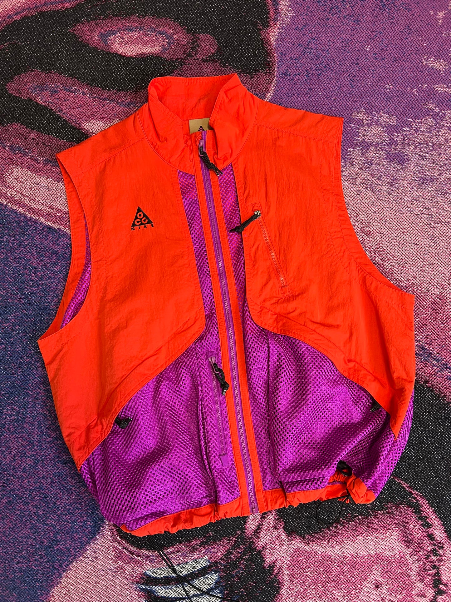 Nike ACG Active Vest Red/Purple