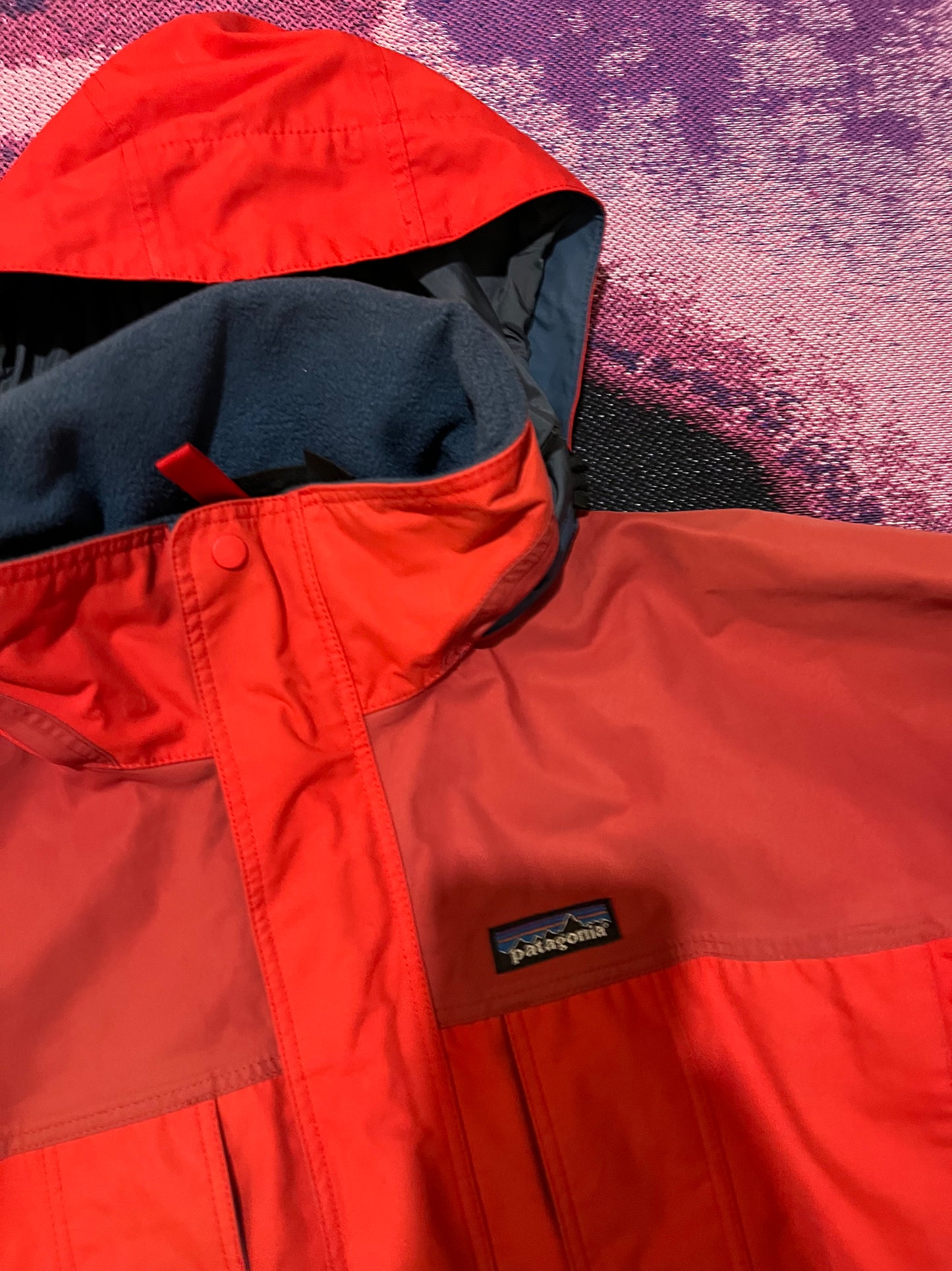 Patagonia Jacket red