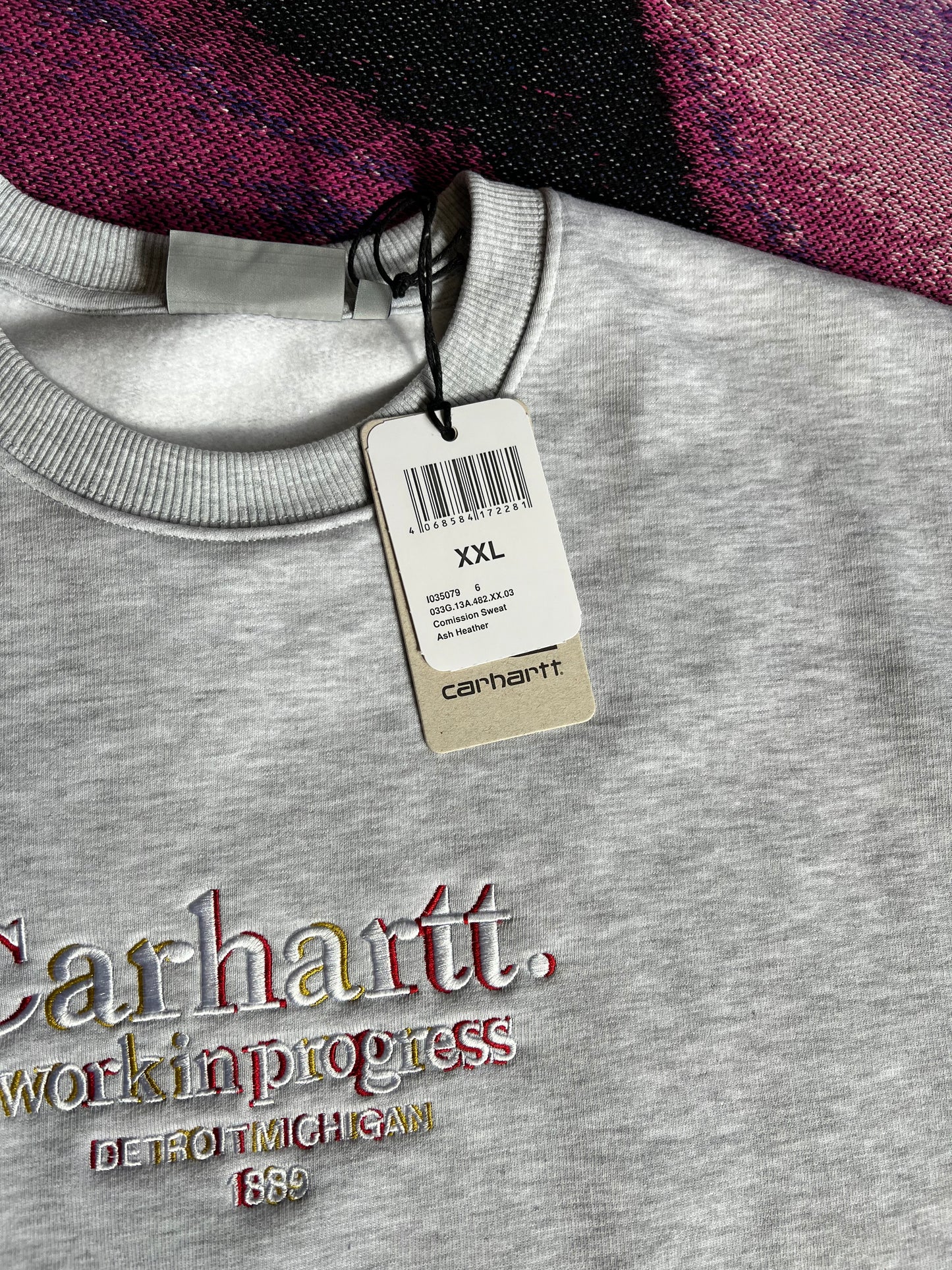 Carhartt WIP Comission Crewneck Grey
