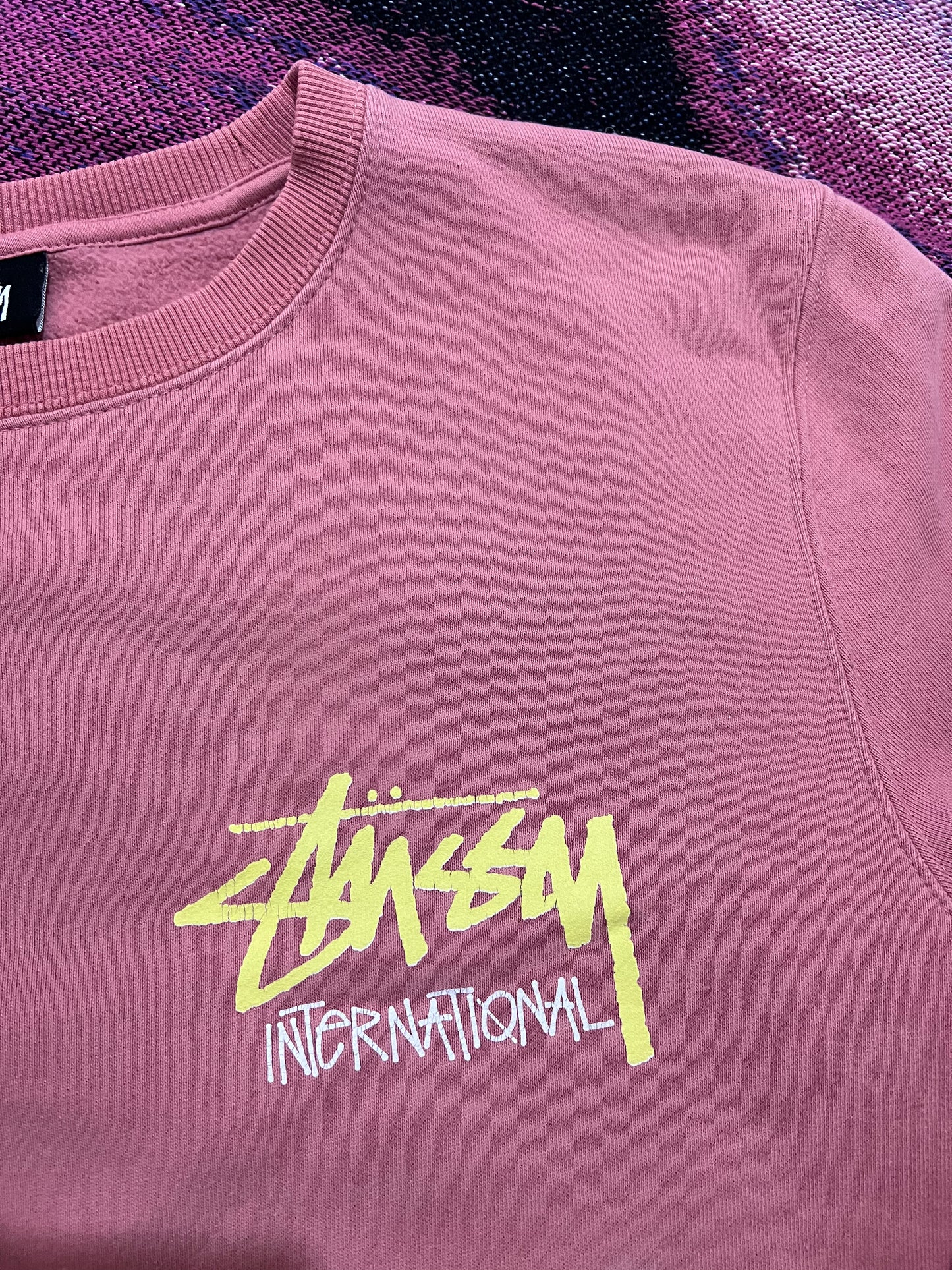 Stussy International Basic Logo Crewneck Pink