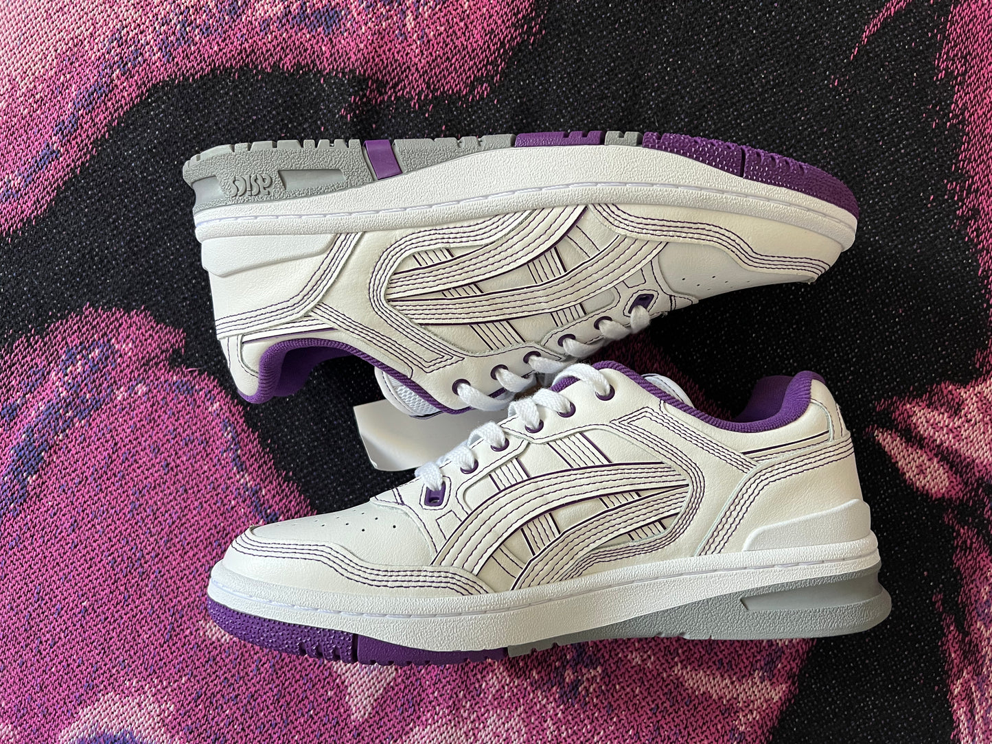ASICS EX89 Needles