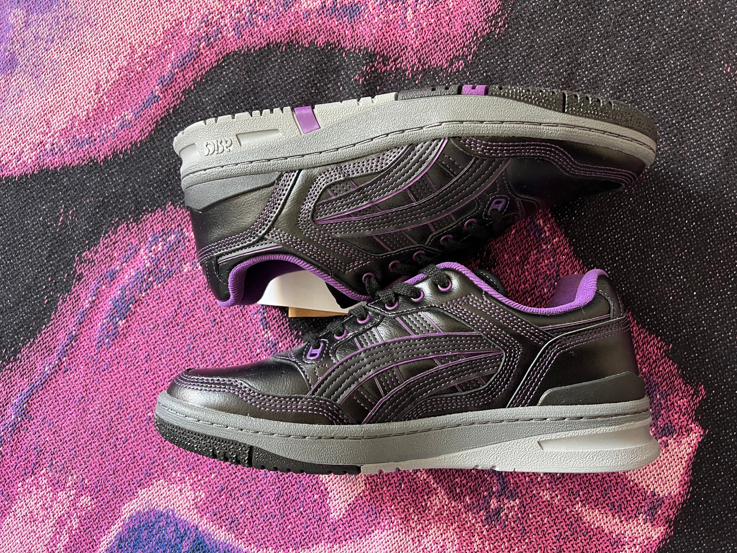 ASICS EX89 Needles