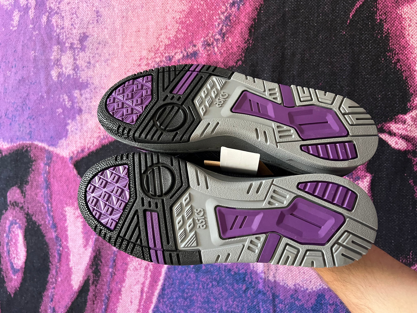 ASICS EX89 Needles