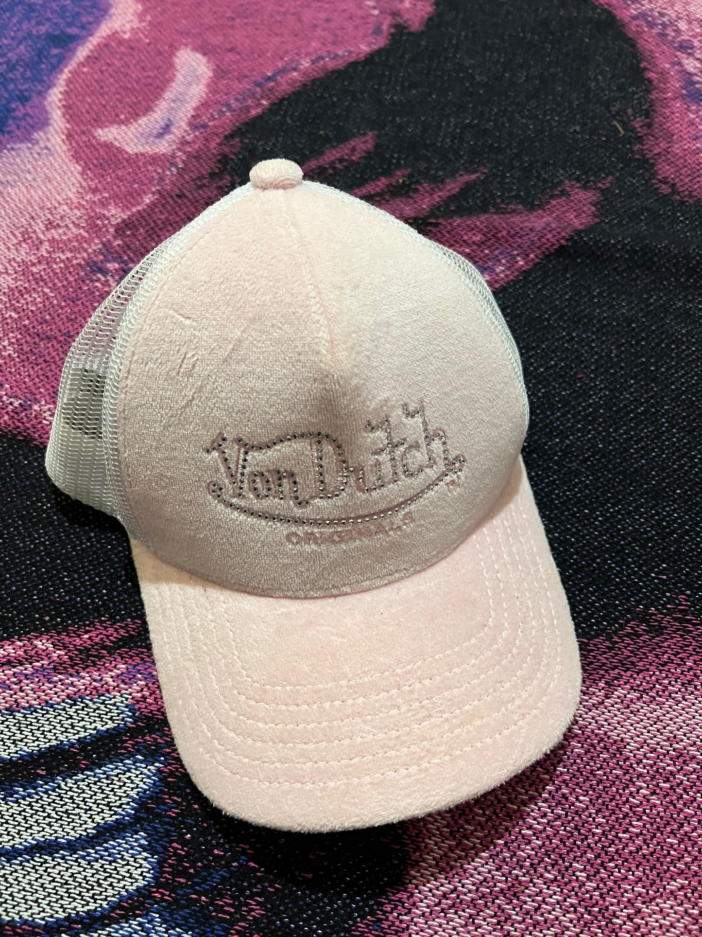 Von Dutch Trucker Cap Pink