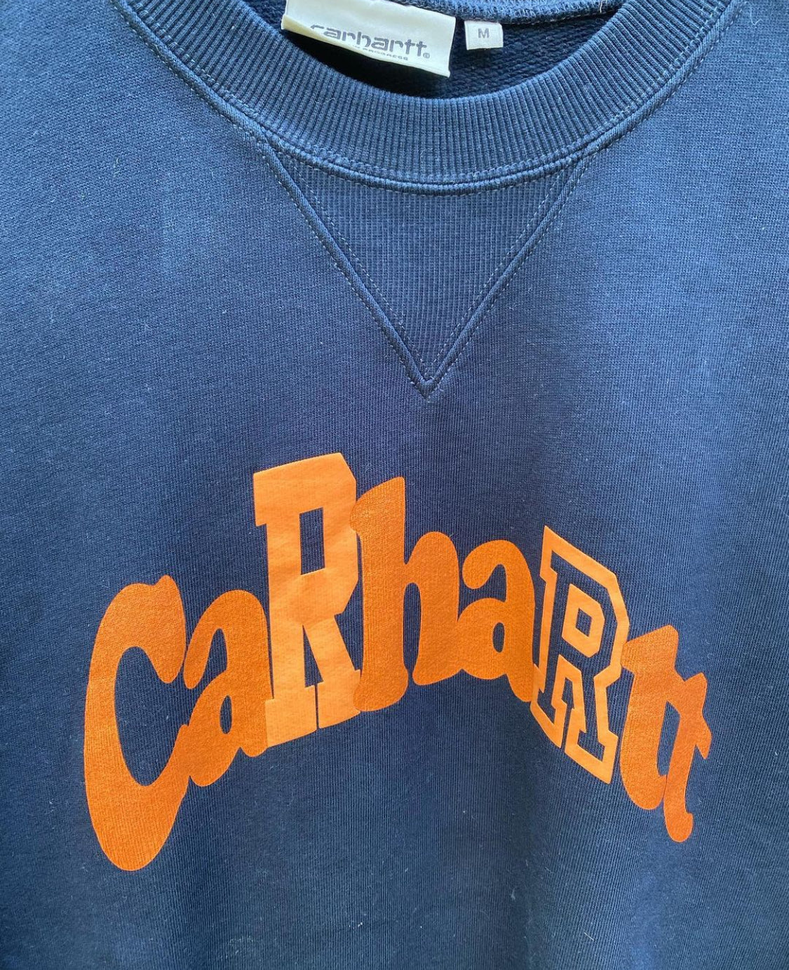 Carhartt crewneck