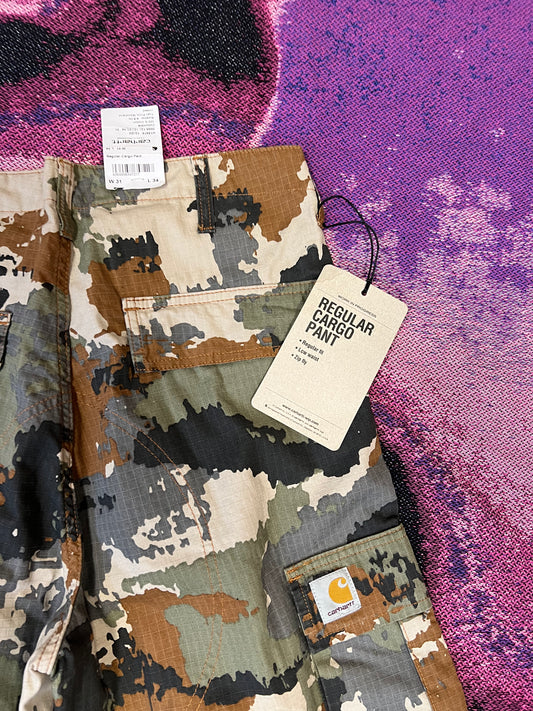 Carhartt WIP Regular Cargo Pants Camo
