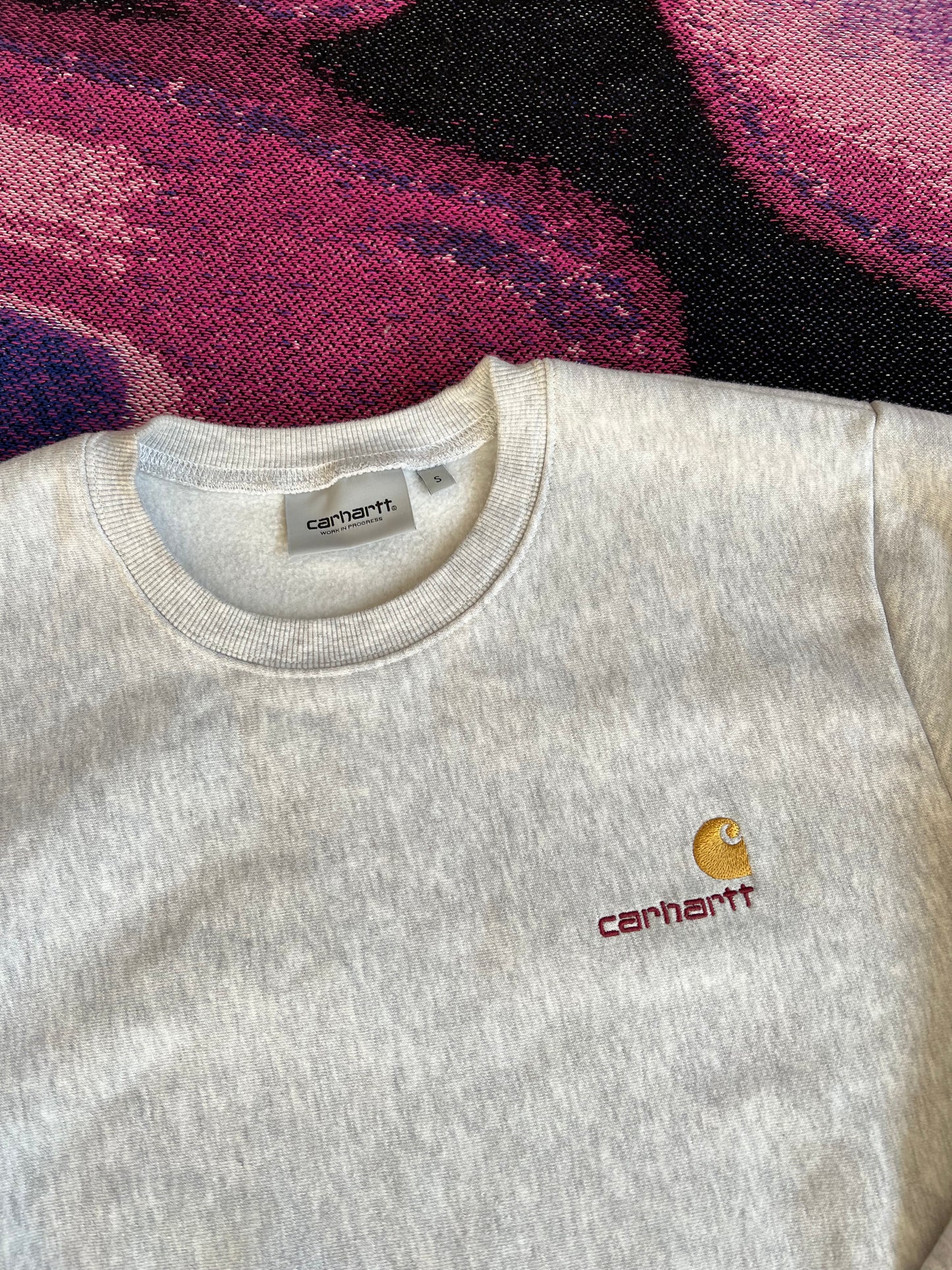 Carhartt WIP American Script Small Logo Crewneck Heather Grey
