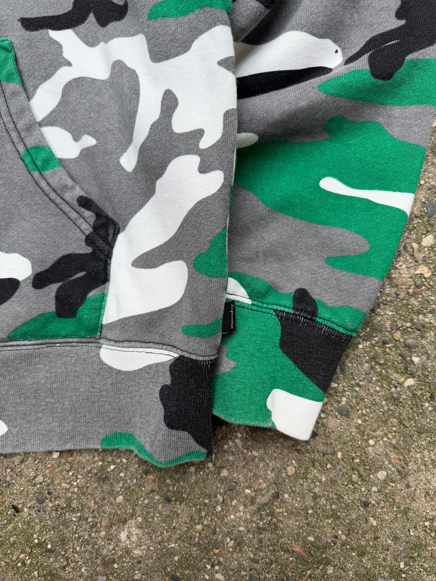 Supreme Small Box Logo Zip Up Hoodie Camo Green