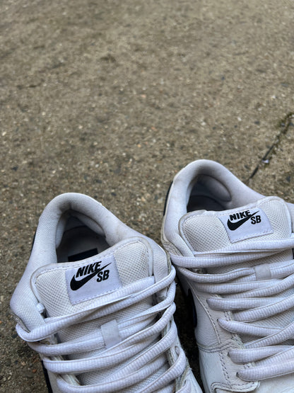 Nike SB Dunk Low White Gum