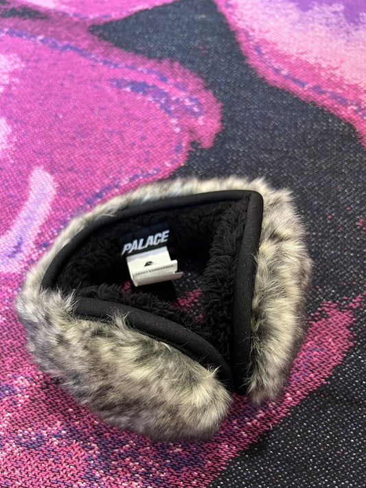Palace Headwarmer