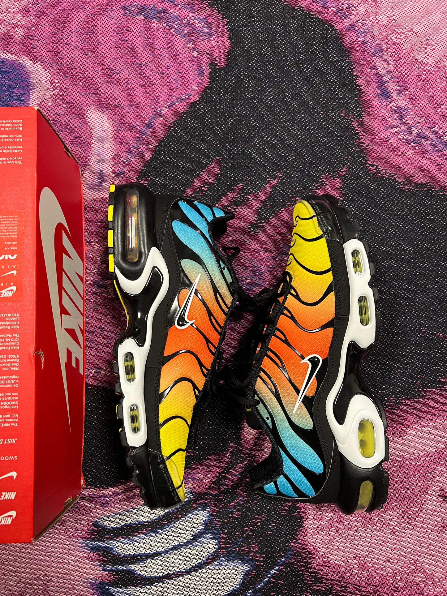 Nike Air Max Plus Baltic Blue Safety Orange