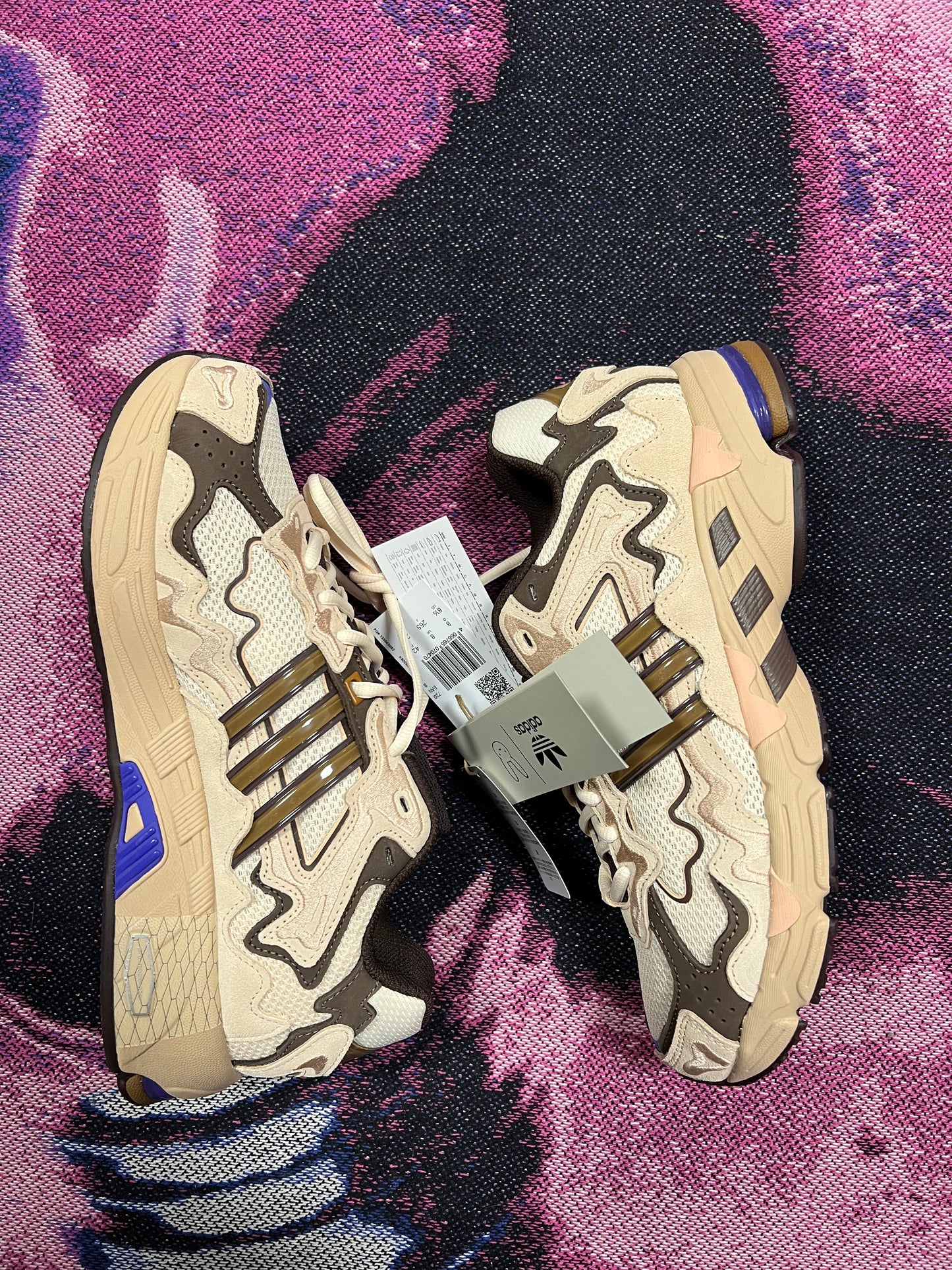 adidas Response CL Bad Bunny Paso Fino