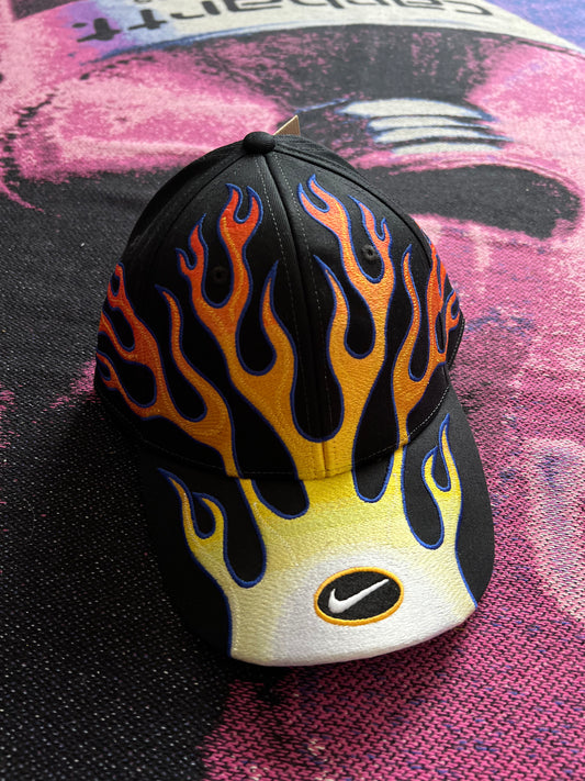 Nike Structured OG Flame Club Cap