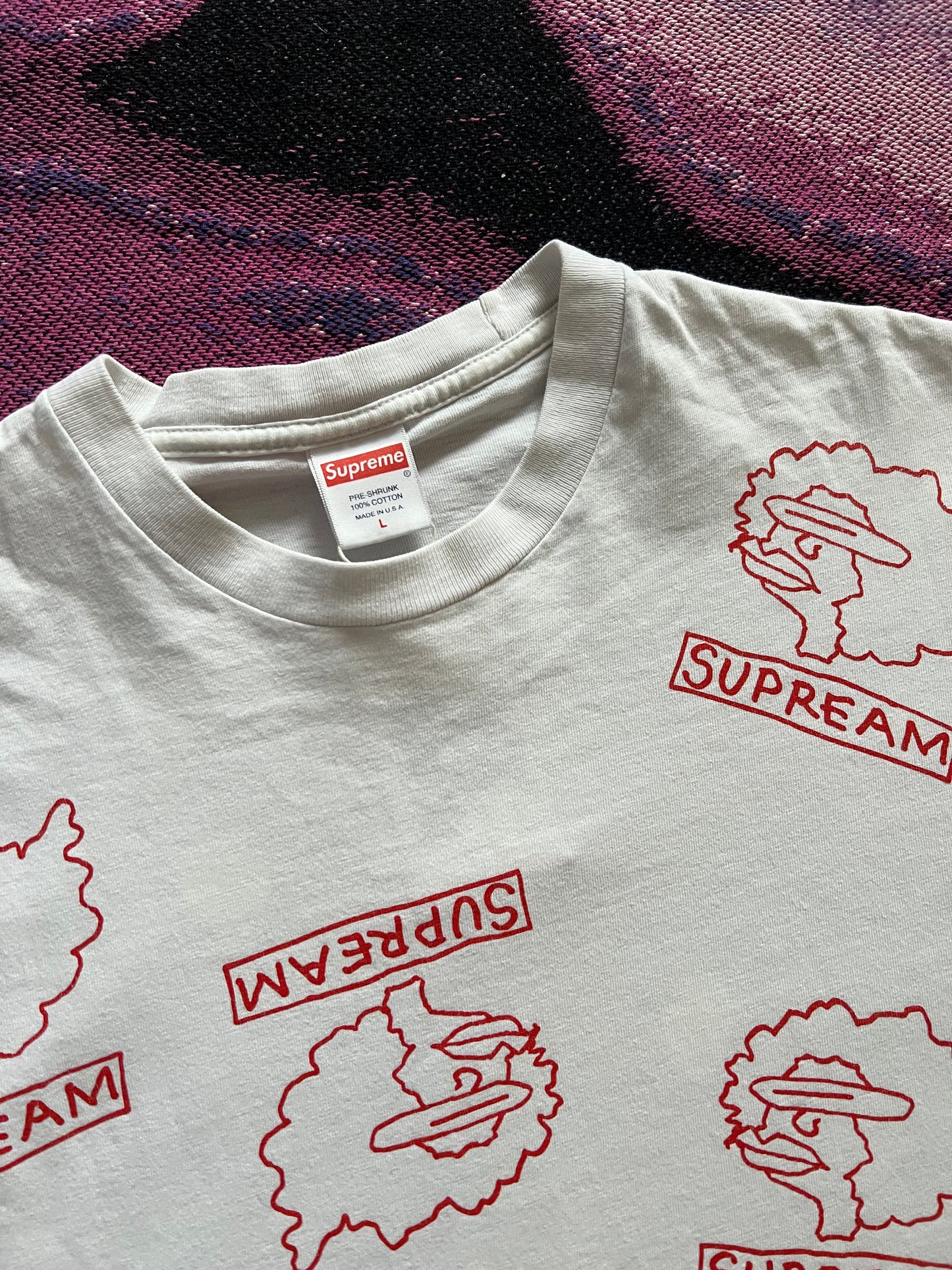 Supreme T-Shirt