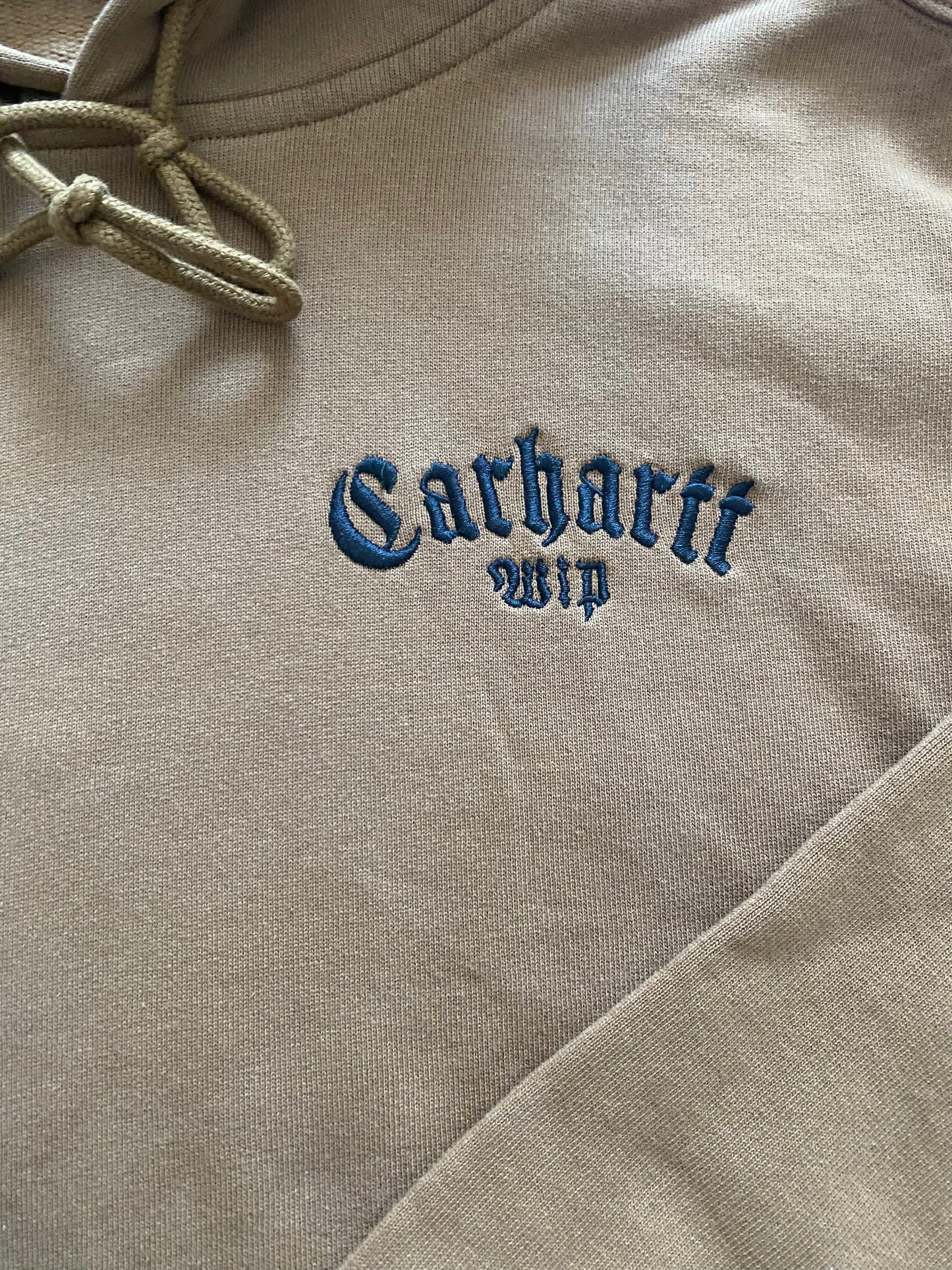 Carhartt WIP Hooded Onyx Script Sweat Hamilton Brown