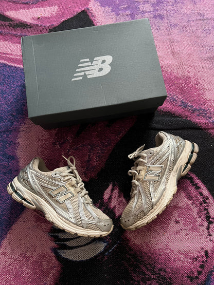 New Balance 1906R
