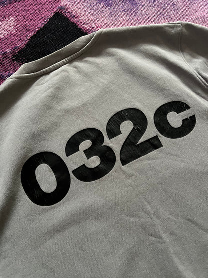 032c Crewneck