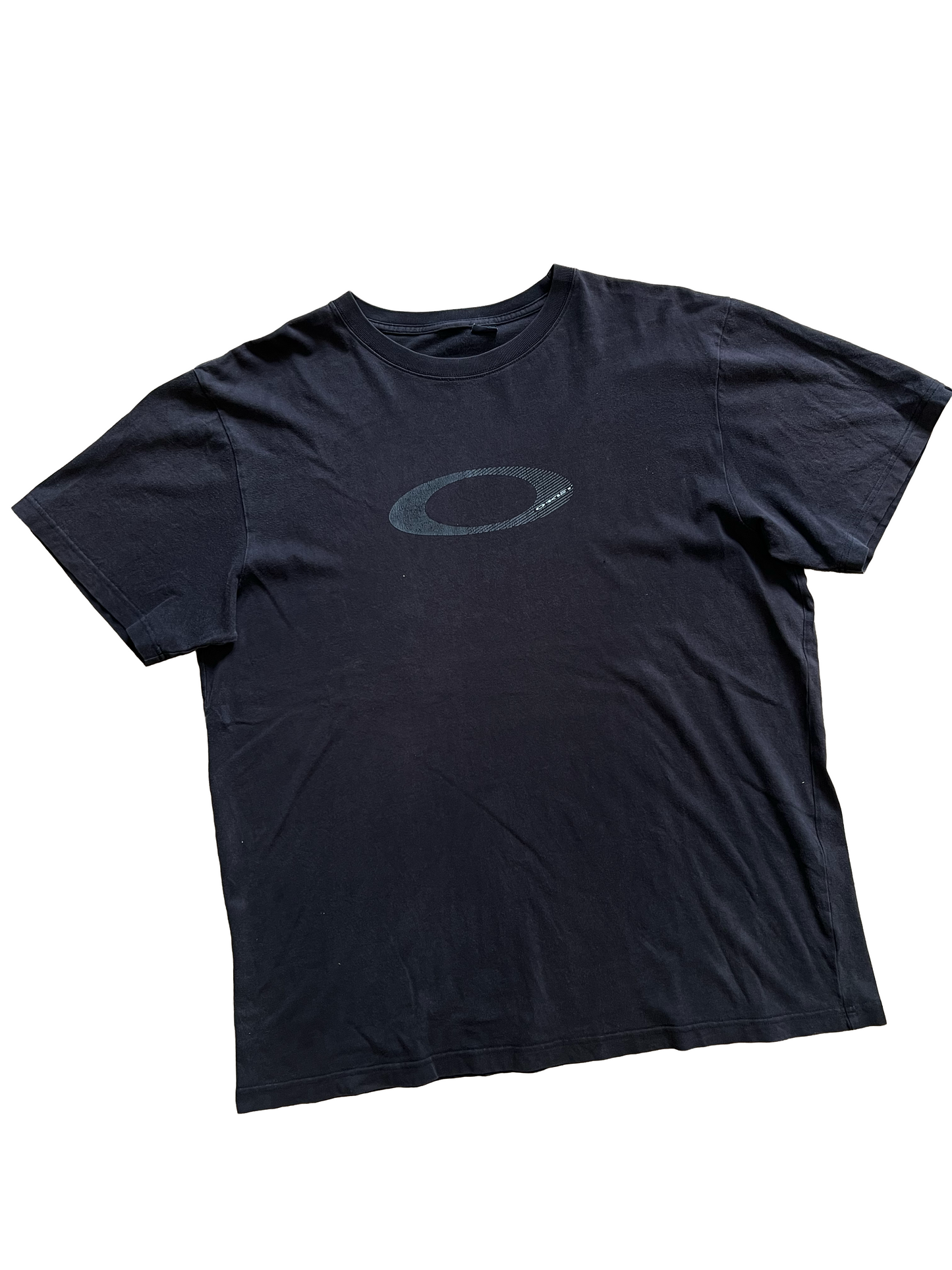 Oakley T-shirt