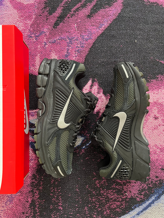 Nike Vomero 5 Black