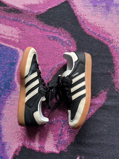 Adidas Samba