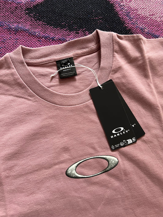 Oakley T-shirt