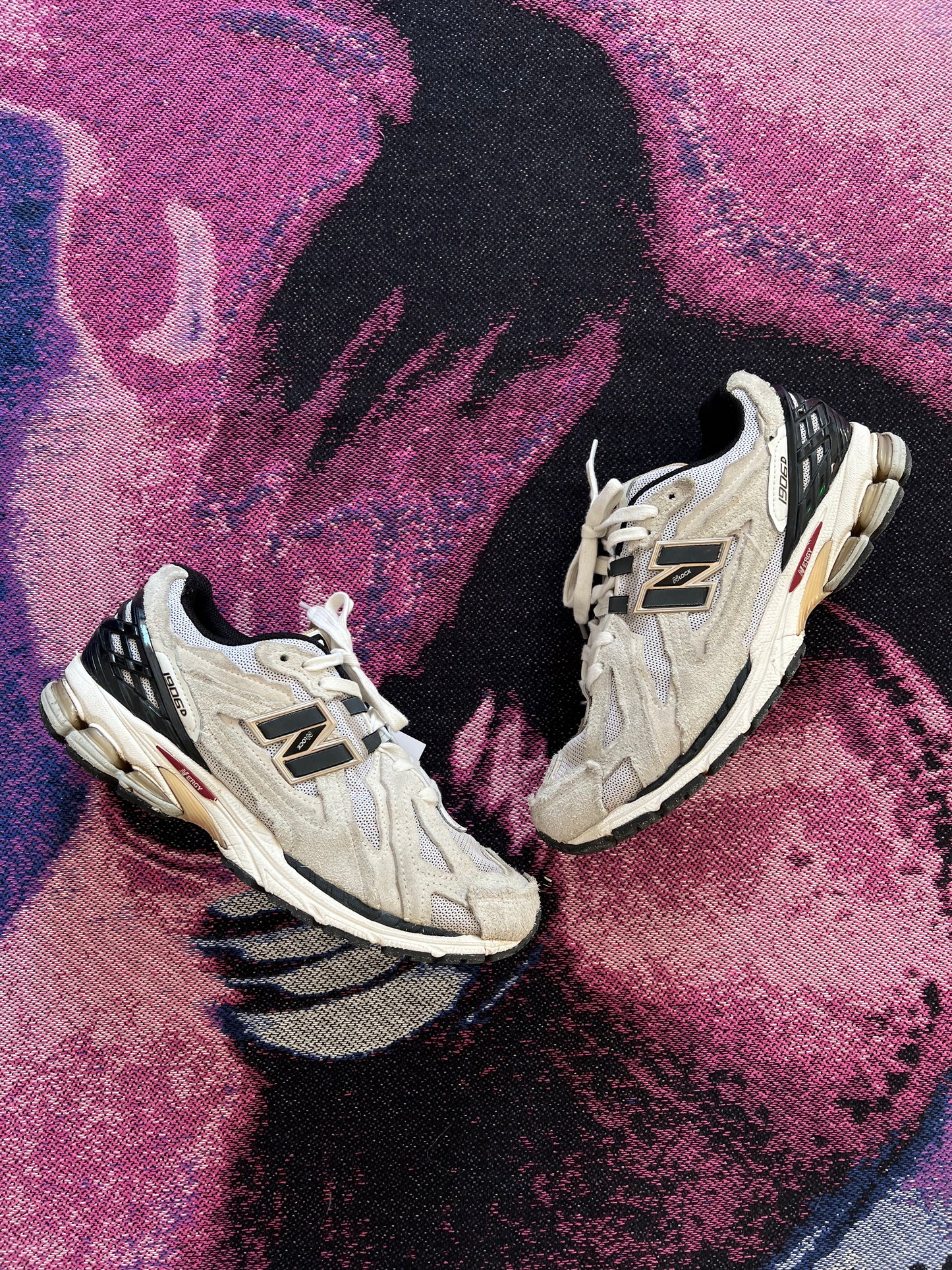 New Balance 1906