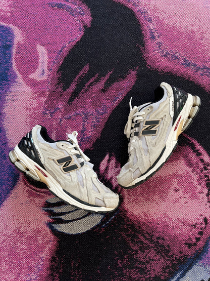 New Balance 1906