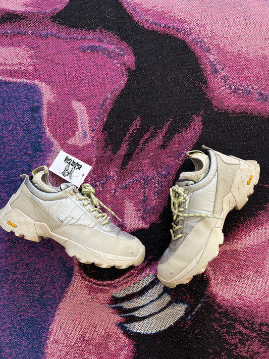 ROA Hiking Boots