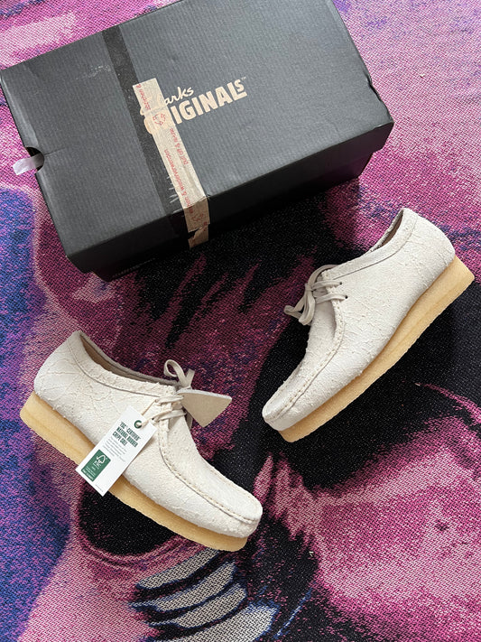Clarks Wallabee