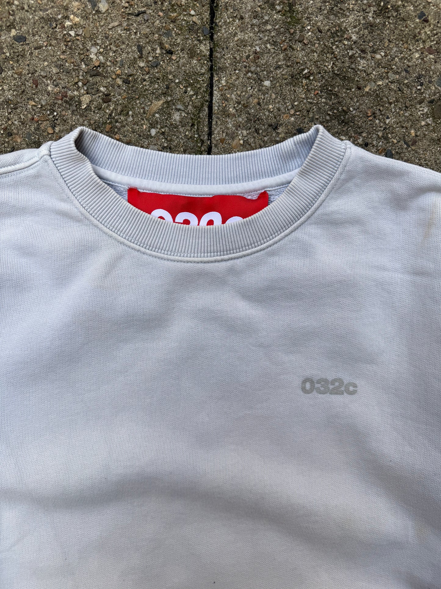 032c Heat Sensitive Crewneck