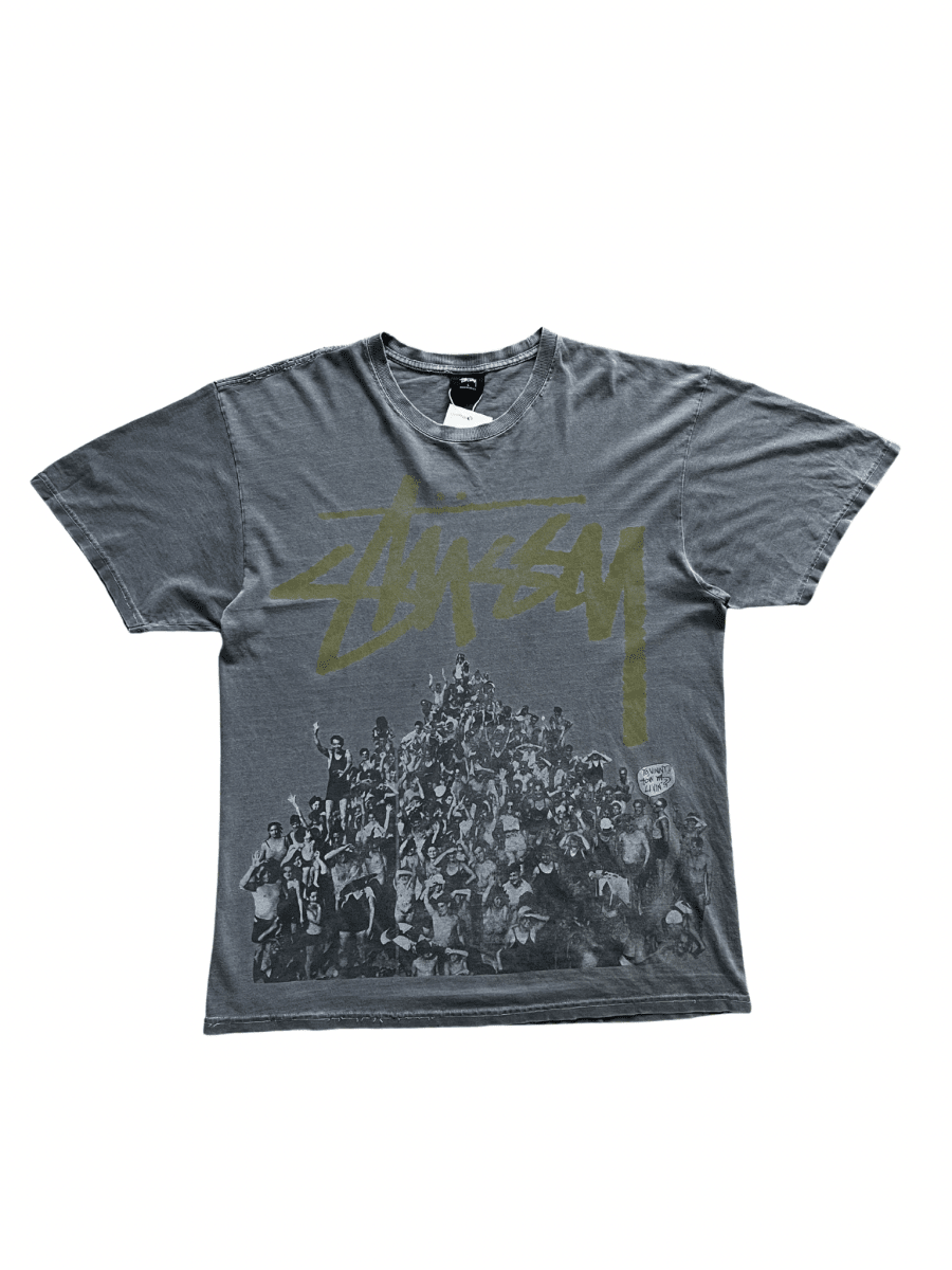 Stussy T-shirt - Wyat’s Boutique