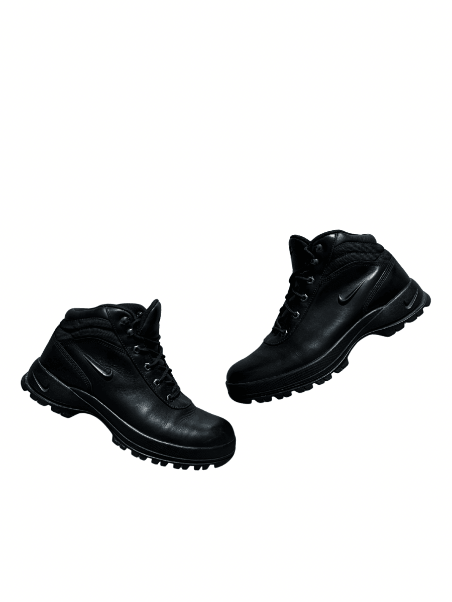 Nike ACG Boots - Wyat’s Boutique