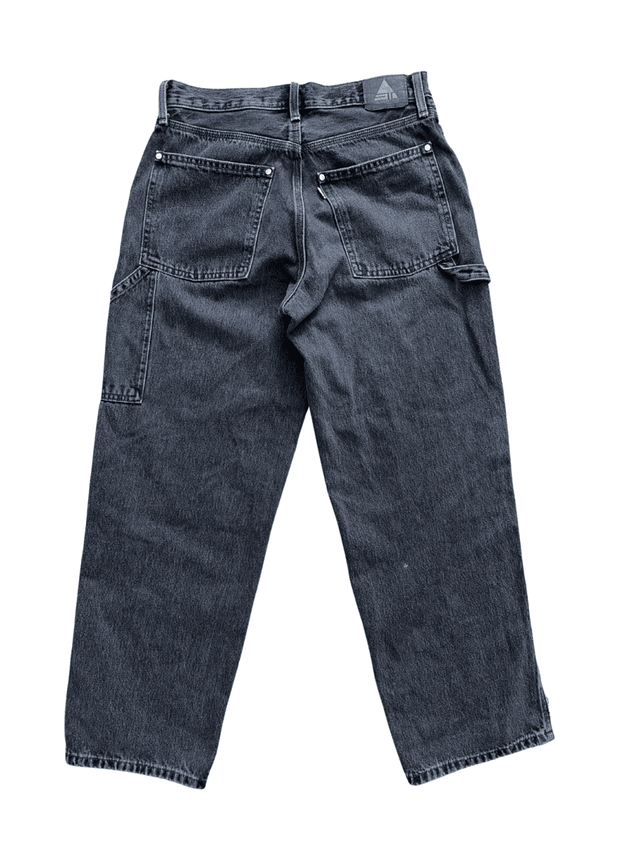 Levi's Silvertab Single Knee Jeans - Wyat’s Boutique