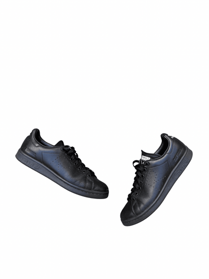 Adidas Stan Smith x Raf Simons - Wyat’s Boutique